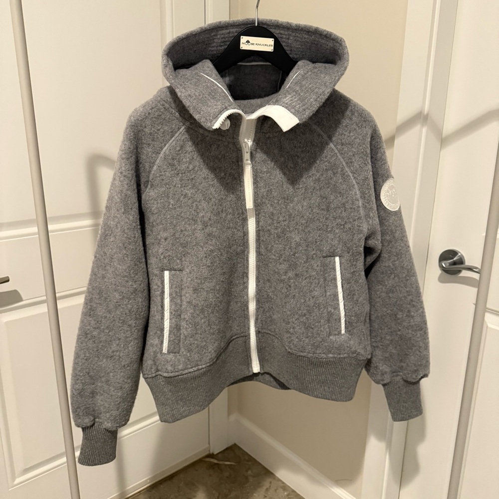 C.Goose Chilliwack Gray Hooded Zip-Up Jacket size L